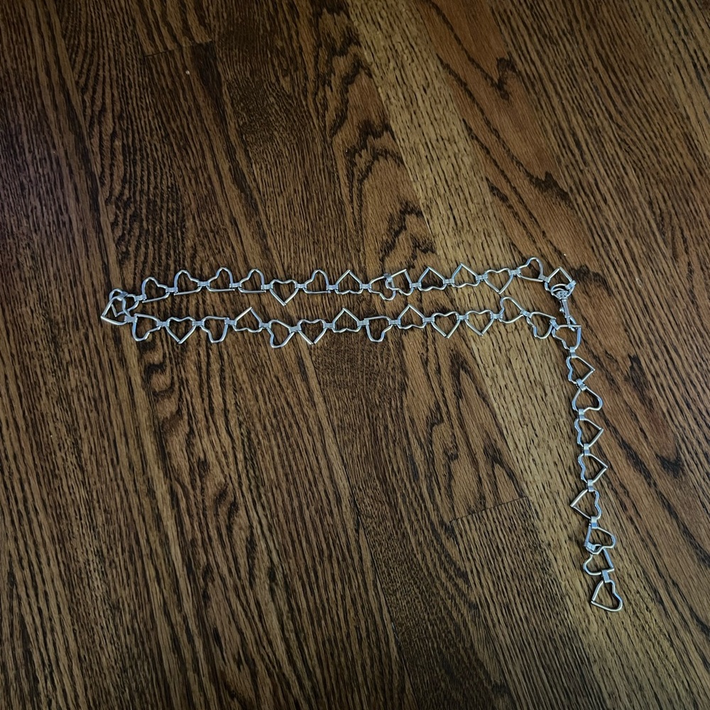 Brandy Melville Heart Belt Chain